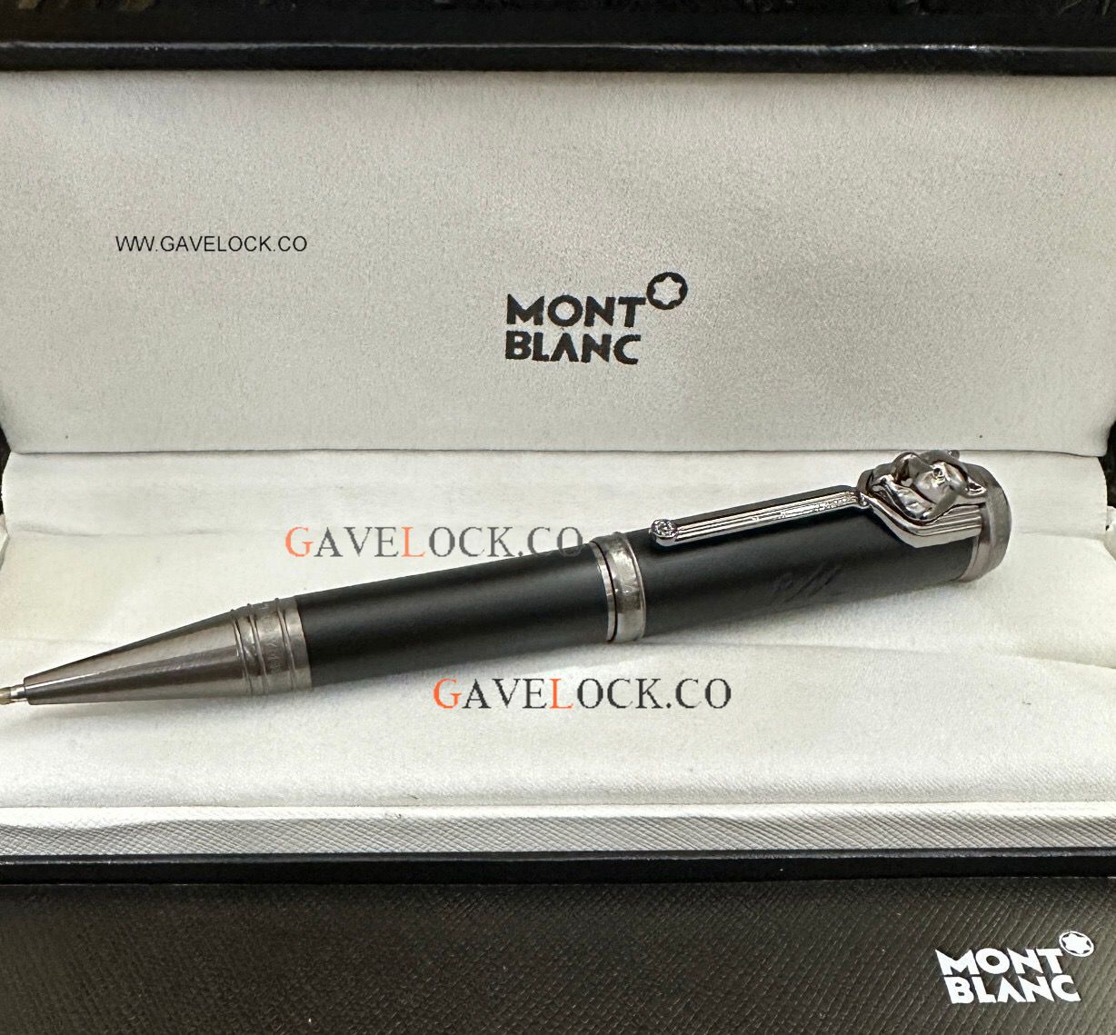 Replica Montblanc Special Black Barrel & Black Matte Clip Ballpoint Pen
